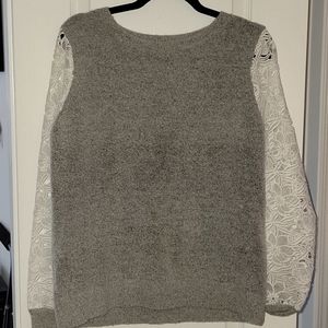Grey sweater with lace sleeves